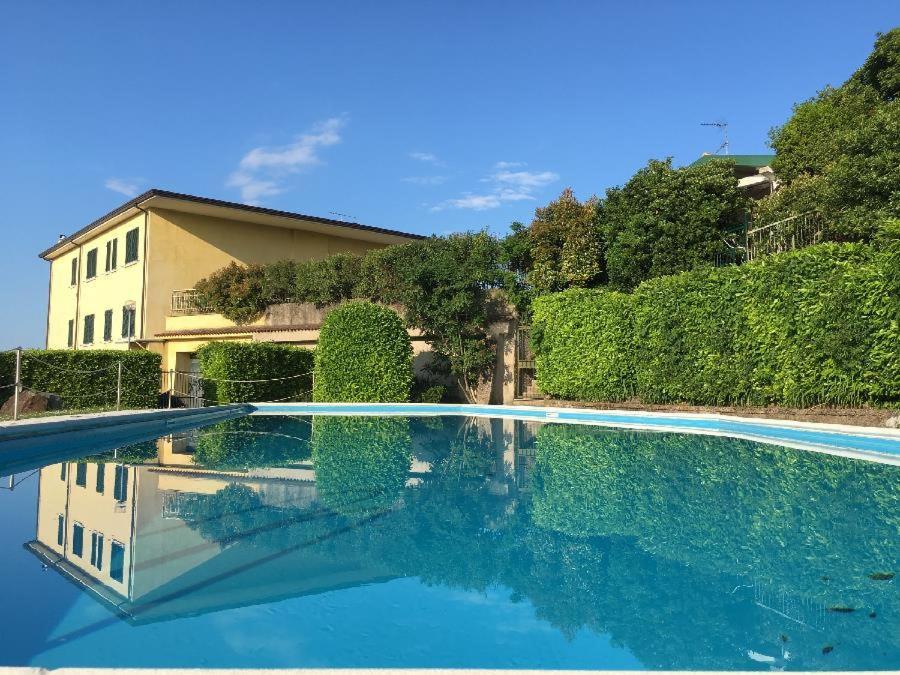La Villa Degli Ulivi Soiano Del Lago Exteriör bild